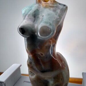 🇺🇸🎖️🇺🇸 Caribbean Calcite "Goddess Body"